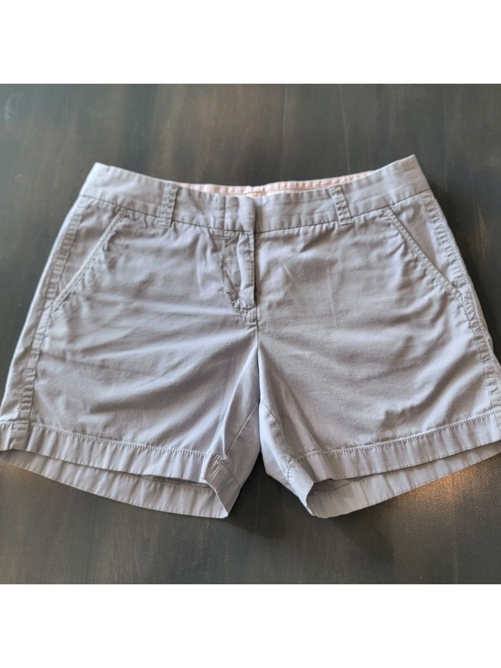 J. Crew Light Gray 100% Cotton Weathered Broken In Chino Shorts Size 4 - Picture 4 of 8